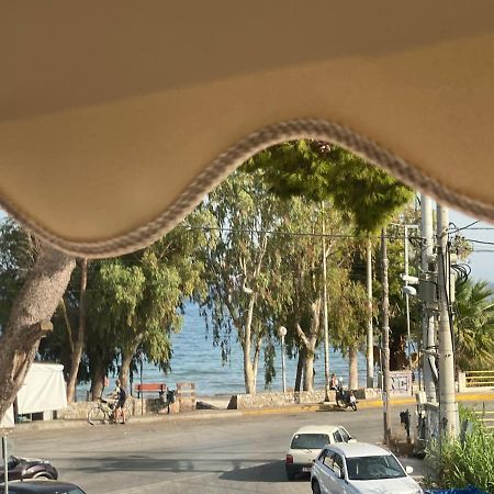 A.P Seaside Apartment อาร์เตมีดา ภายนอก รูปภาพ